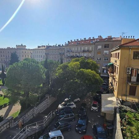 Apartments Guver Balcony & Garage Rijeka Exterior foto